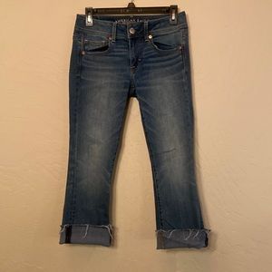 American Eagle Super Stretch Kick Crop size 4